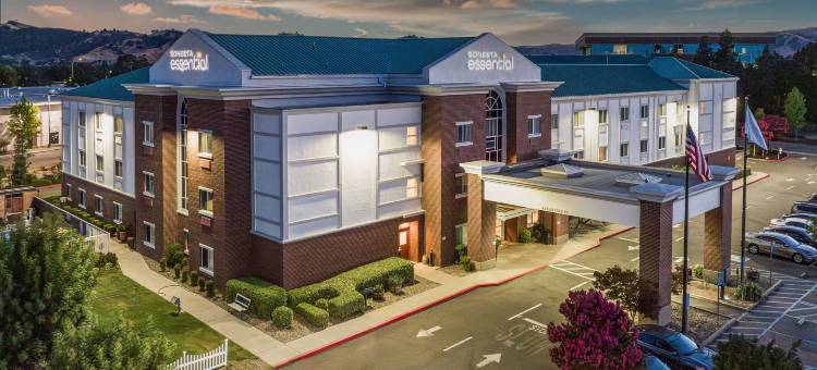 索内斯塔精选酒店-瓦卡维尔-纳帕谷(Sonesta Essential Vacaville Napa Valley)图片