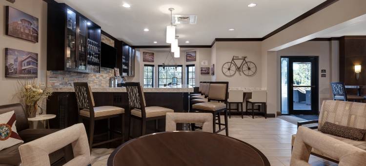 Staybridge Suites 塔拉哈西I - 10东(Staybridge Suites Tallahassee I-10 East)图片