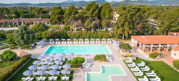 TUI蓝色布多尼酒店(MClub Budoni)图片