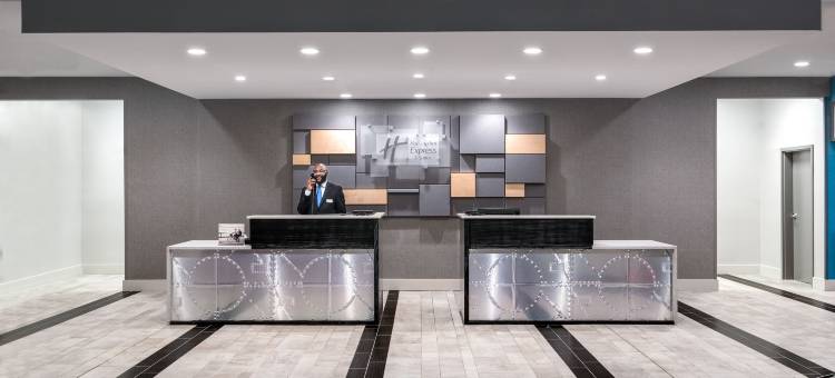 夏洛特机场智选假日套房酒店(Holiday Inn Express & Suites Charlotte Airport)图片