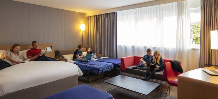 鲁瓦西圣维诺富特酒店(Novotel Roissy Saint-Witz)图片