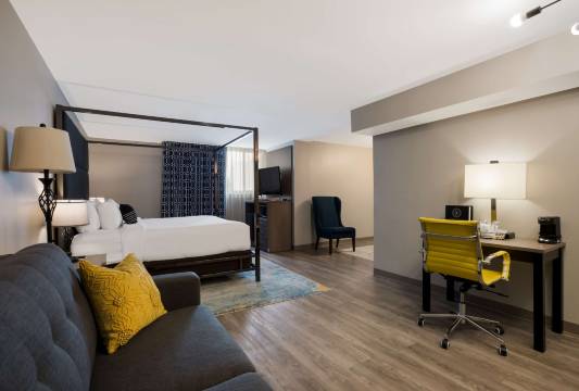 米德尔敦红岸哈布, 贝斯特韦斯特品质精选酒店(The Hub Middletown Red Bank, BW Signature Collection)