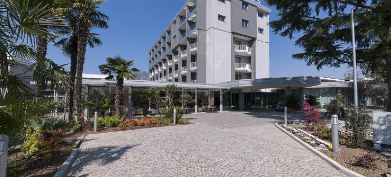 哈里花园酒店(Hotel Harrys' Garden)图片