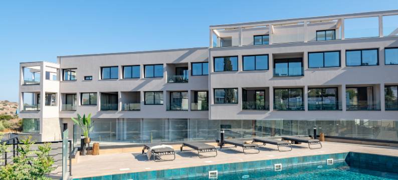 Sanders River Plaza - Nice 3-Bdr Apt with Terrace图片