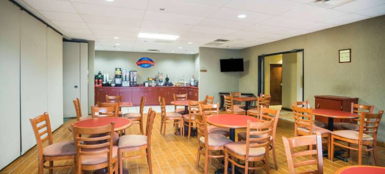 豪生城呗盟套房酒店(Baymont by Wyndham Johnson City)图片