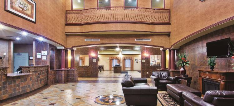 谢茨拉昆塔温德姆套房酒店(La Quinta Inn & Suites by Wyndham Schertz)图片