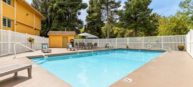 公园大道贝斯特韦斯特优质旅馆(Best Western Plus Parkway Inn)图片