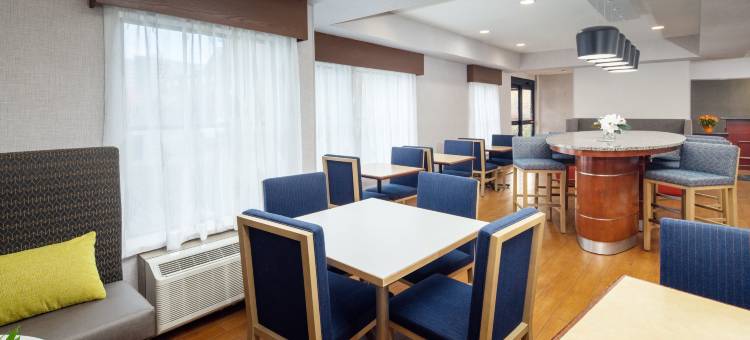 南列克星敦希尔顿欢朋酒店(Hampton Inn Lexington South-Keeneland/Airport)图片