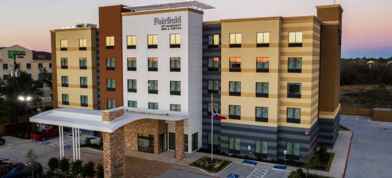 休斯敦布鲁克霍洛万枫酒店及套房(Fairfield Inn & Suites Houston Brookhollow)图片