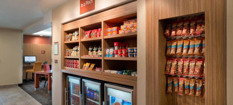 渥太华卡纳塔万豪TownePlace套房酒店(TownePlace Suites Ottawa Kanata)图片