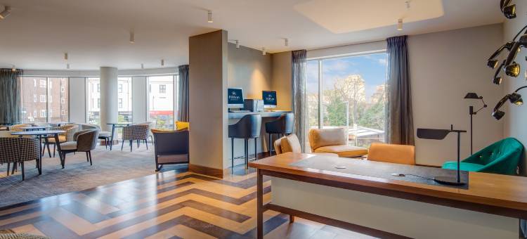 伯恩矛斯希尔顿酒店(Hilton Bournemouth)图片