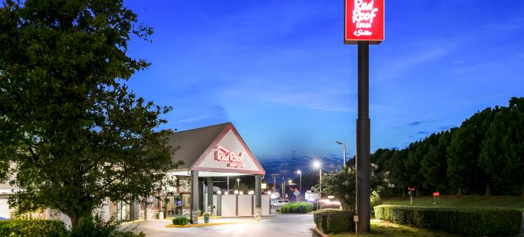 邓肯红屋顶套房酒店(Red Roof Inn & Suites Duncan)图片