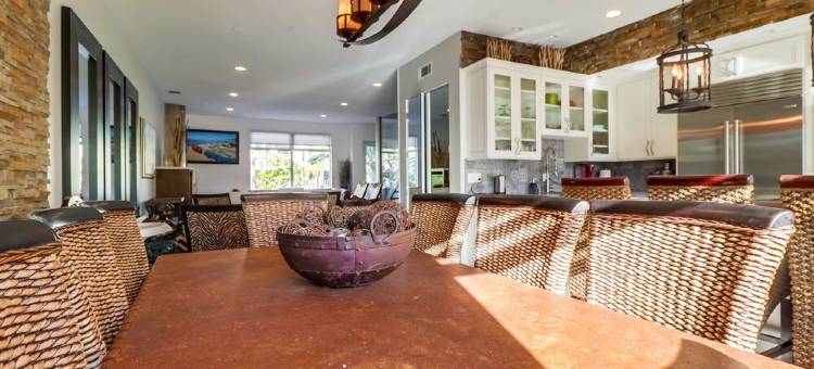 Luxury Coronado Home 500ft to Beach, Ferry, & Restaurants + Rooftop图片