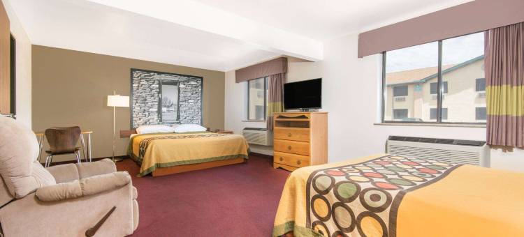 圣罗莎速8酒店(Super 8 by Wyndham Santa Rosa)图片