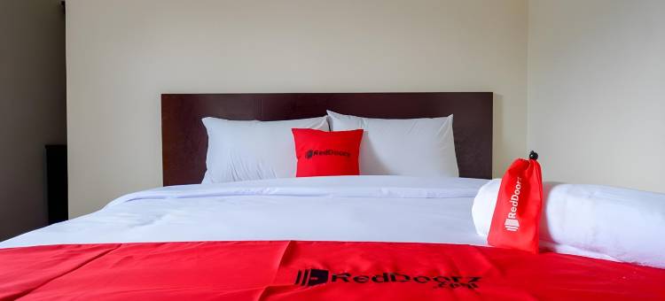 红多兹酒店-近沃诺索博门多罗站(RedDoorz Near Terminal Mendolo Wonosobo)图片
