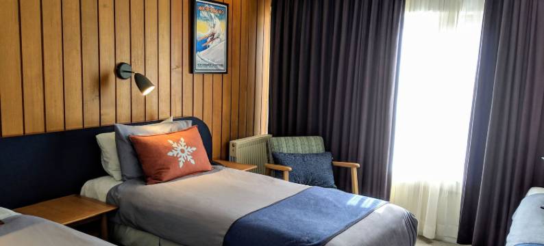 特瑞伯阿尔卑斯山酒店(Thredbo Alpine Hotel)图片