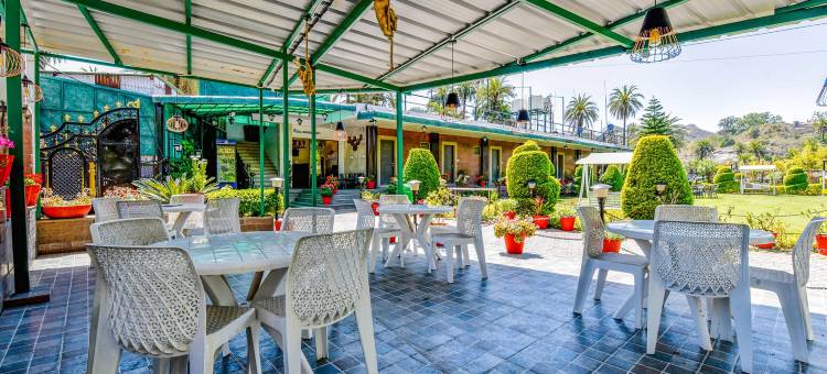 Fabhotel皇家花园度假村(FabHotel Resort Royal Garden Retreat)图片