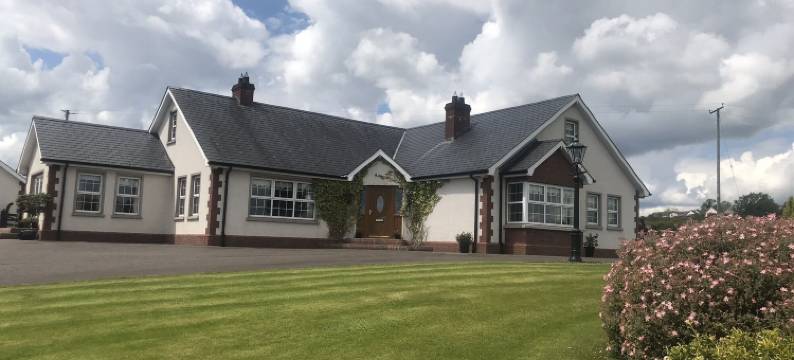 邓甘嫩两卧室平房 - 可住5人 - 宠物友好(Dungannon 2 Bed Bungalow - Sleeps 5 - Pet Friendly)图片