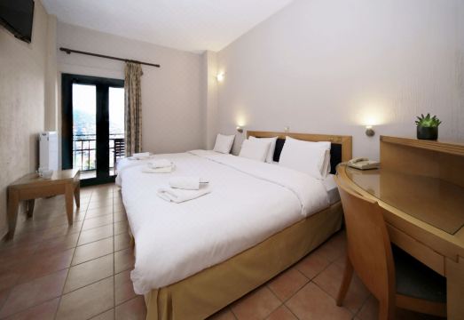 Hotel Lecadin Hotel Overview