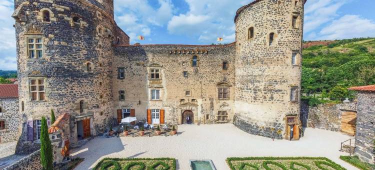 圣维达尔城堡(Château de Saint Vidal)图片