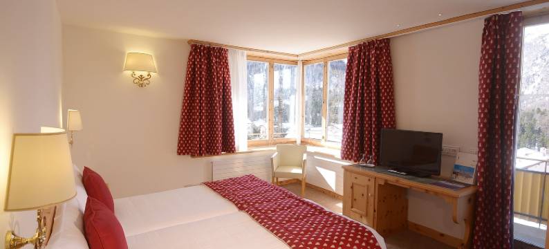 施维泽霍夫蓬特雷西纳酒店(Hotel Schweizerhof Pontresina)图片