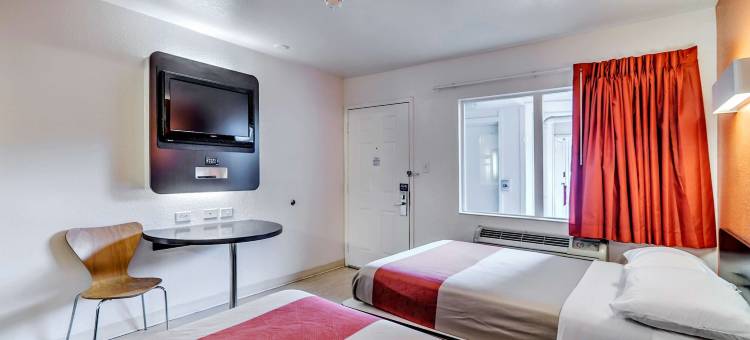 林西克姆高地巴尔的摩华盛顿国际机场6号汽车旅馆(Motel 6 Linthicum Heights, MD - BWI Airport)图片