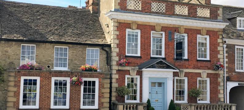 海沃思酒店(The Highworth Hotel)图片