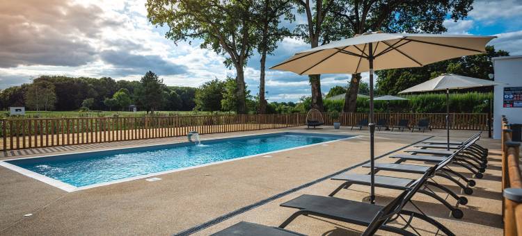 杜门鲁瓦费酒店(Domaine de Roiffé)图片