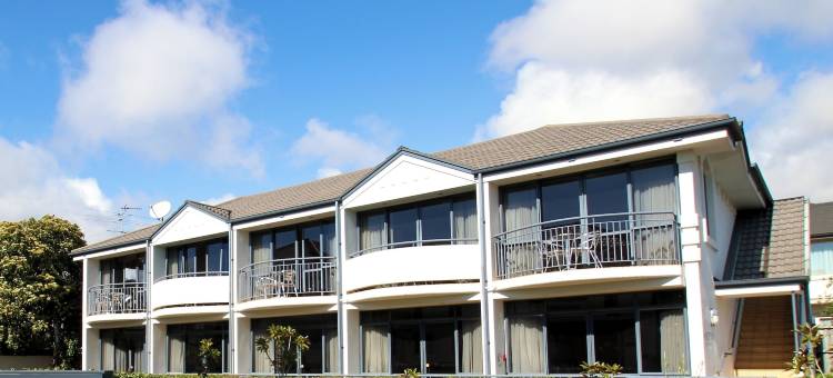 德洛伦索工作室公寓(Delorenzo Studio Apartments)图片