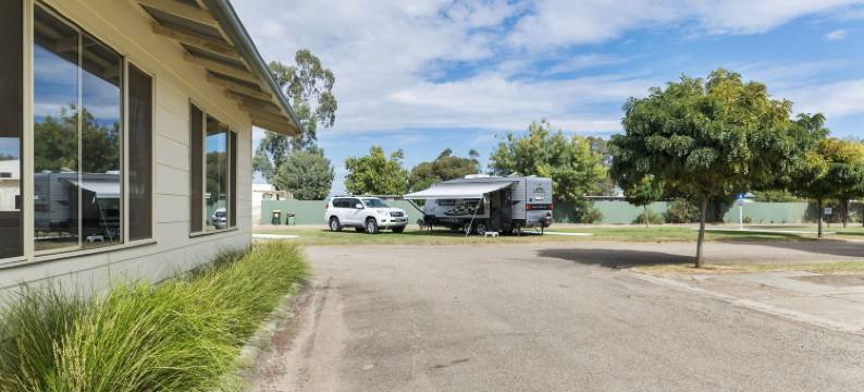 贝纳拉旅游公园酒店(Benalla Tourist Park)图片