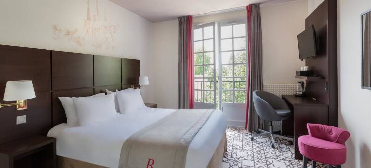 杜尔丹卡斯提尔白色之屋贝斯特韦斯特酒店(Best Western Blanche de Castille Dourdan)图片