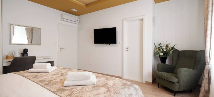 福罗拉米耶华丽酒店 - 限成人(Luxury Rooms Floramye)图片