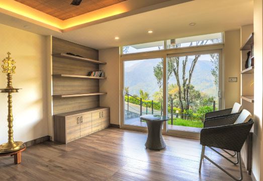 Shola Crown Resort - Munnar Hotel Overview