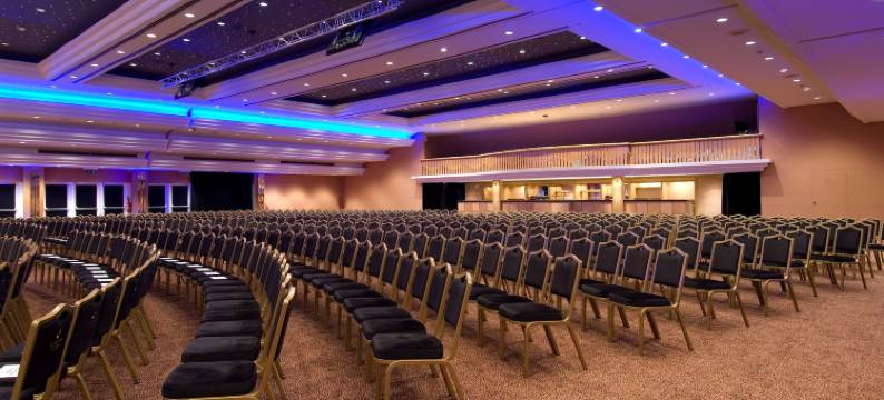 马丁迪拉克城堡酒店(Martin's Château du Lac)图片