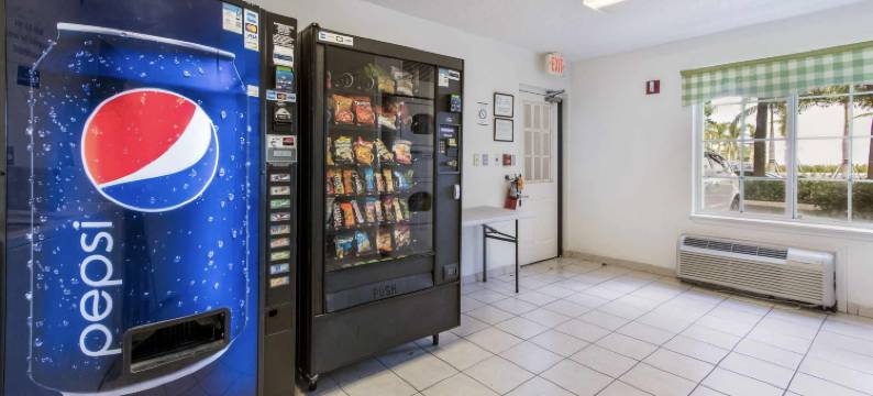 科勒尔斯普林斯福特拉得乐6号酒店(Studio 6 Extended Stay - Coral Springs, FL - Fort  Lauderdale)图片