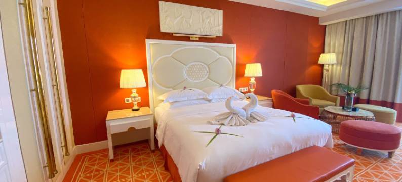西哈努克城新豪汇皇宫华美达酒店(Ramada by Wyndham Sihanoukville Xinhaohui Palace)图片