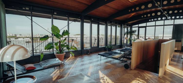 斯莱柏林(Sly Berlin)图片