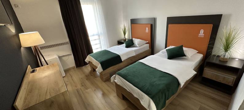 普里耶多尔商务酒店(Business Hotel Prijedor)图片