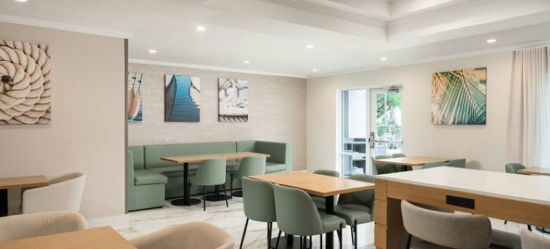 杰克逊维尔巴特勒大道万枫酒店及套房(Fairfield Inn & Suites Jacksonville Butler Boulevard)图片