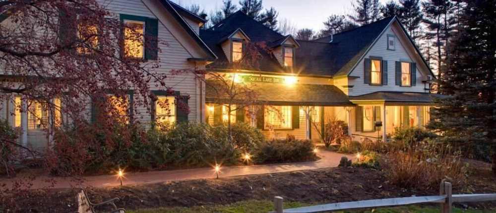 Squam Lake Inn Over view