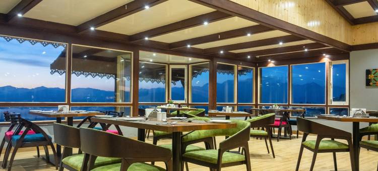 Sumitel Vista 距离购物街800米(Sumitel Vista 800m from Mall Road)图片