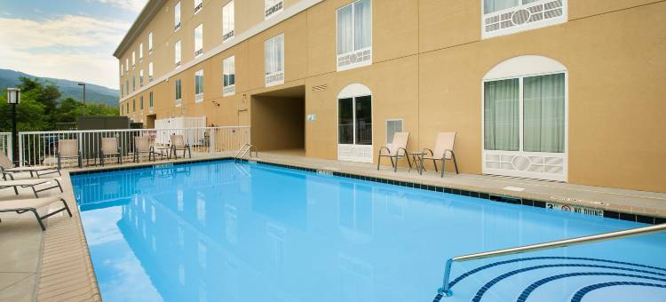 卡里维尔智选假日套房酒店(Holiday Inn Express & Suites Caryville)图片