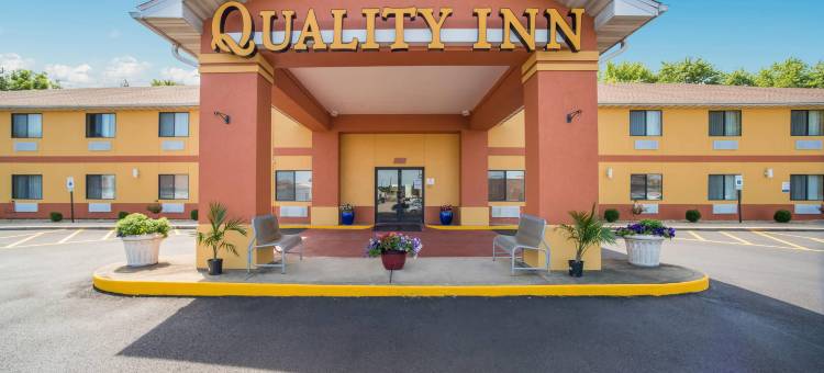 品质酒店奥法伦 IL - 圣路易斯(Quality Inn O'Fallon IL - St Louis)图片