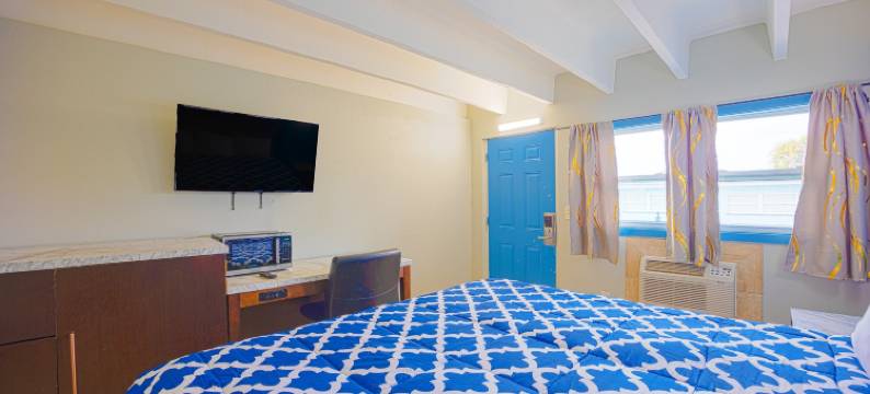 OYO管理的阿拉丁汽车旅馆，梅里特岛(Aladdin Motel by OYO Merritt Island)图片