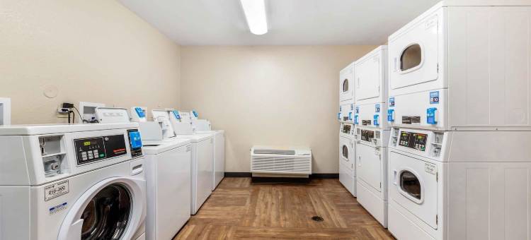 迈阿密机场 - 多拉 - 第 87 大道南美洲长住精品套房酒店(Extended Stay America Premier Suites - Miami - Airport - Doral - 87th Avenue South)图片