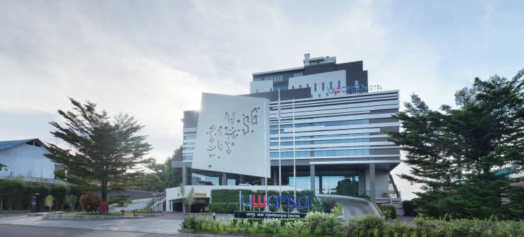 万鸦老卢万萨酒店及会议中心(Luwansa Hotel and Convention Center Manado)图片