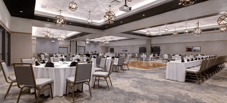 希尔顿奥克克里克米尔沃基家园套房(Homewood Suites by Hilton Oak Creek Milwaukee)图片