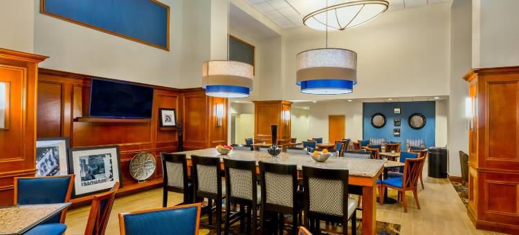 亚特兰大六旗游乐园希尔顿欢朋旅馆&套房酒店(Hampton Inn & Suites ATL-Six Flags)图片