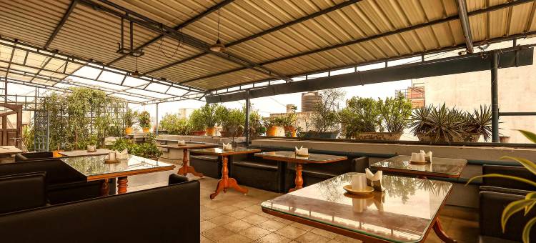 FabHotel Santhi Inn图片