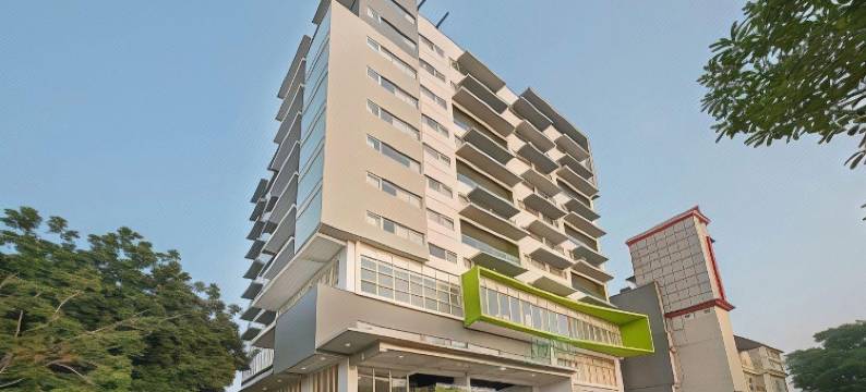 微姿普莱姆帕加加阳博格尔酒店(Whiz Prime Hotel Pajajaran Bogor)图片